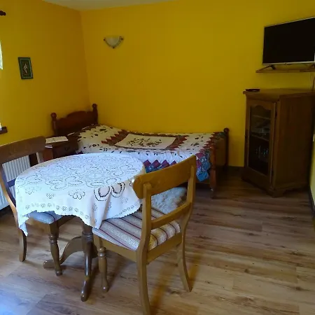 Apartmaji Pr-Gujlu Sela Nad Podmelcem 5220 Tolmin Podmelec Exterior photo