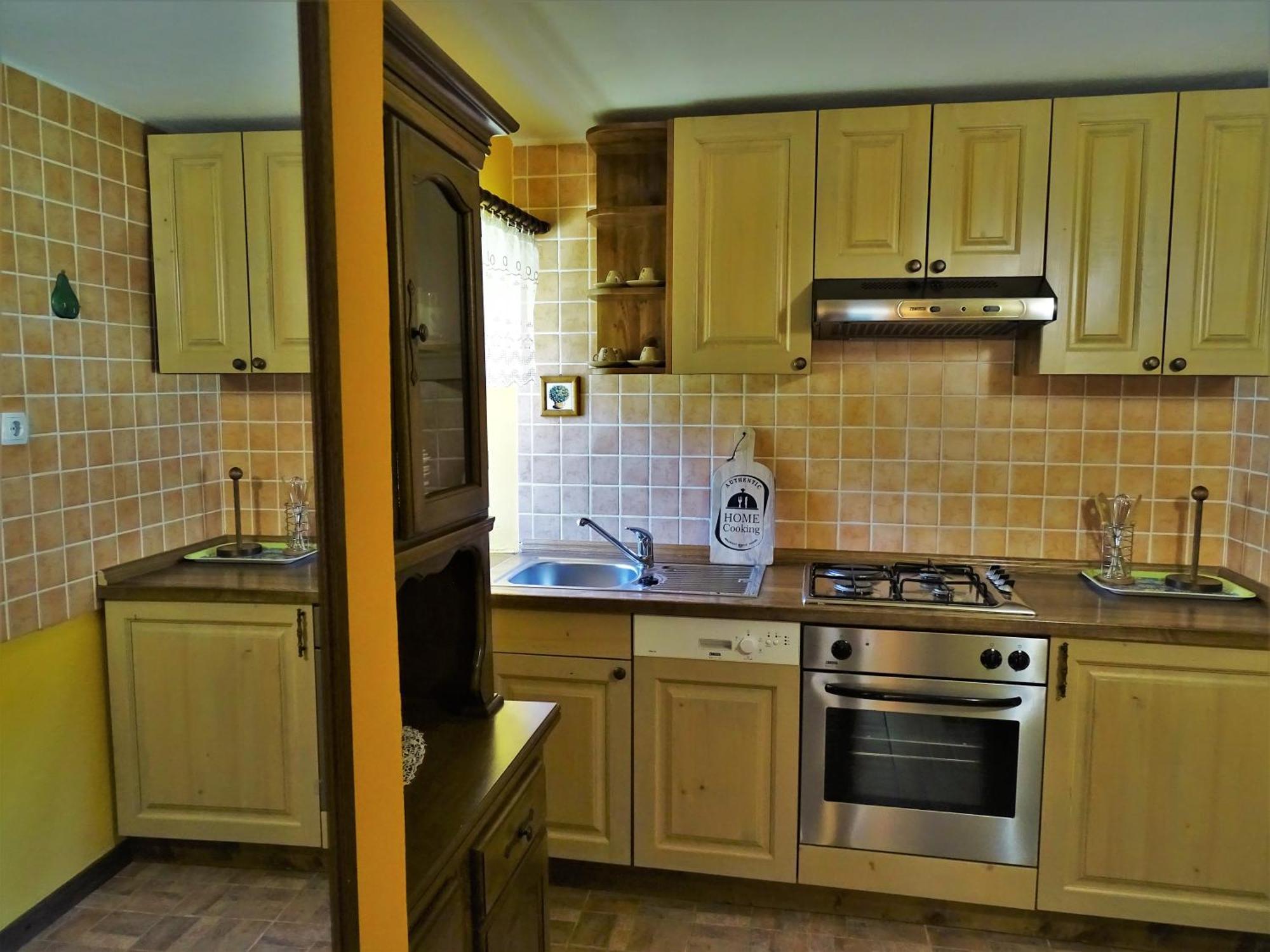 Apartmaji Pr-gujlu Sela Nad Podmelcem 5220 Tolmin Apartment *